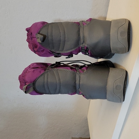 LANDS END Fushia Winter Bungie Boots 9B - Picture 9 of 11